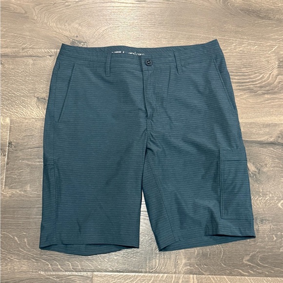 O'Neill Other - Men's Blue Stripe 19” Board Shorts